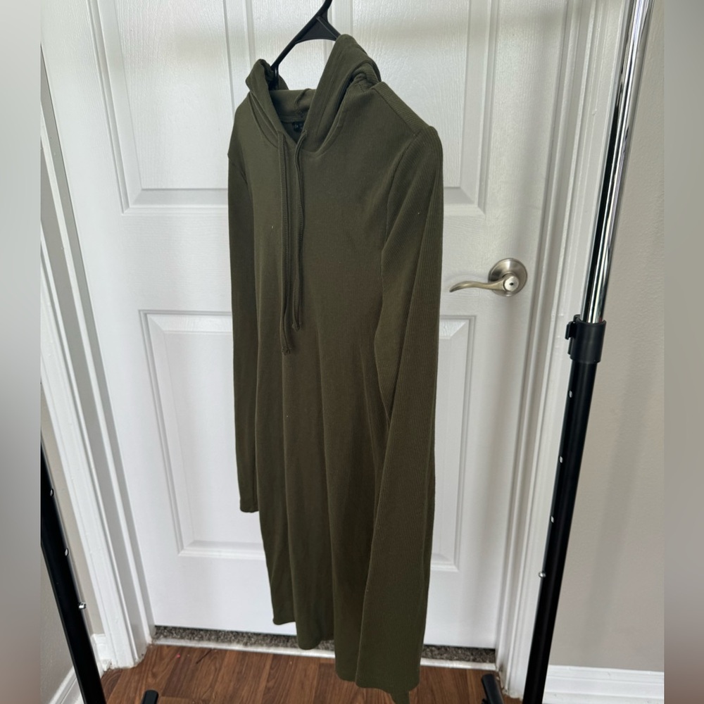 Long sleeve dress